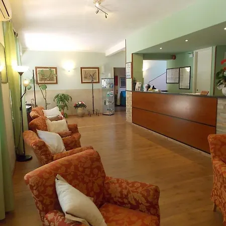 Arco Del Sole 3* 拉瓦尼亚