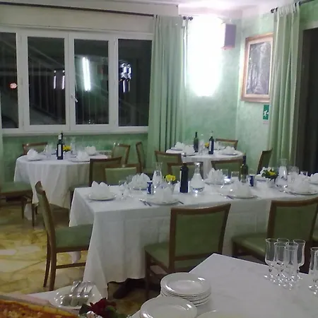 Arco Del Sole 酒店