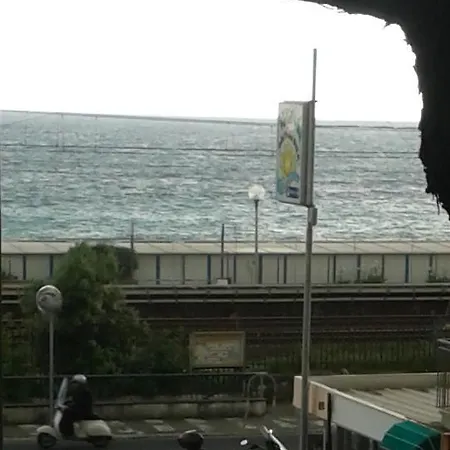 Arco Del Sole 3* Lavagna