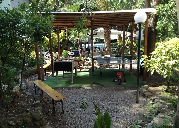 ホテル Arco Del Sole ラヴァーニャ