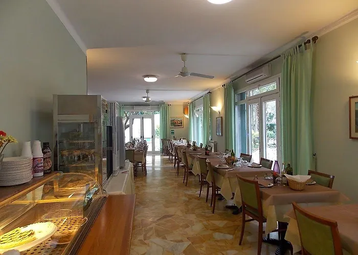 Arco Del Sole ホテル ラヴァーニャ