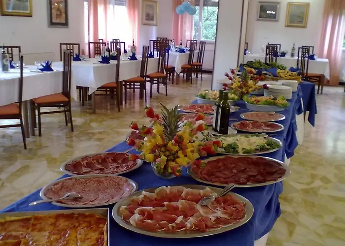 Hotel Arco Del Sole